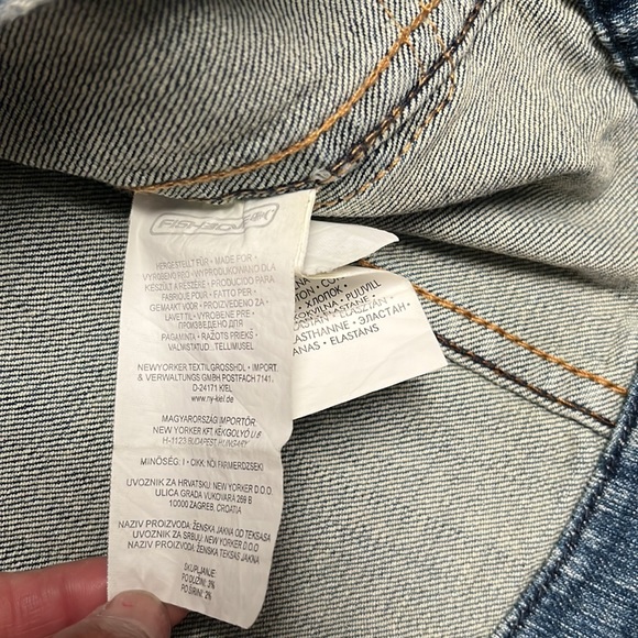 Rustic Denim jeans jacket 🆕🏷️ - Picture 7 of 10